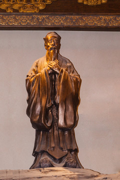 中国古代人物孔子铜像