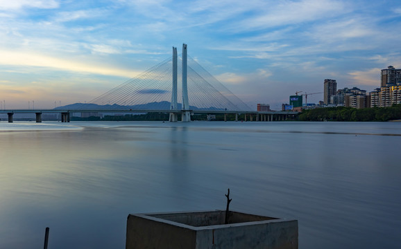 中国广东省惠州市合生大桥夜景风