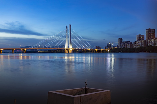 中国广东省惠州市合生大桥夜景风