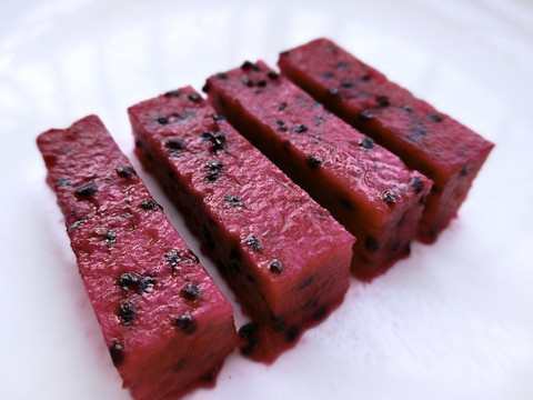 红心火龙果肉