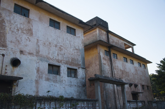 东莞鳒鱼洲旧厂房外墙
