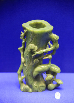 碧玉透雕松竹梅花插清代玉器