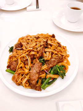 炒牛河