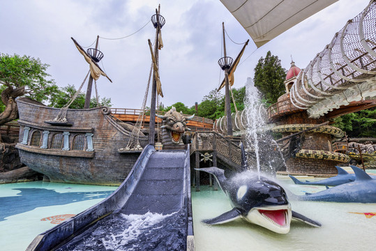 海盗船主题水乐园