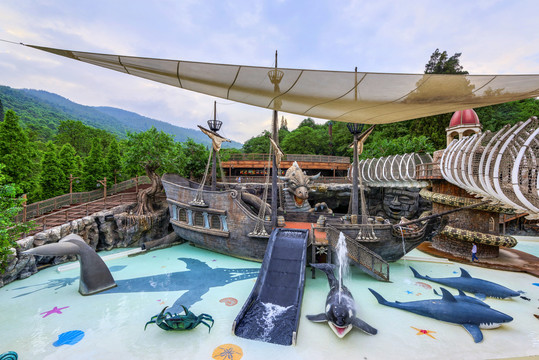 海盗船主题水乐园