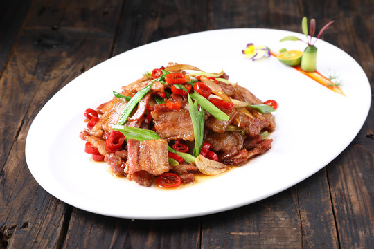 青蒜辣椒炒风吹肉