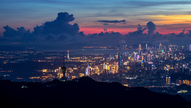 夜幕下的深圳全景