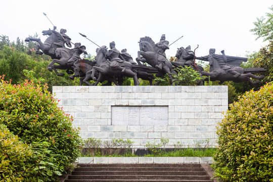 定军山神兵天降雕塑