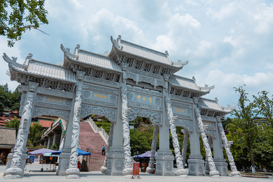 四川省绵阳市圣水寺