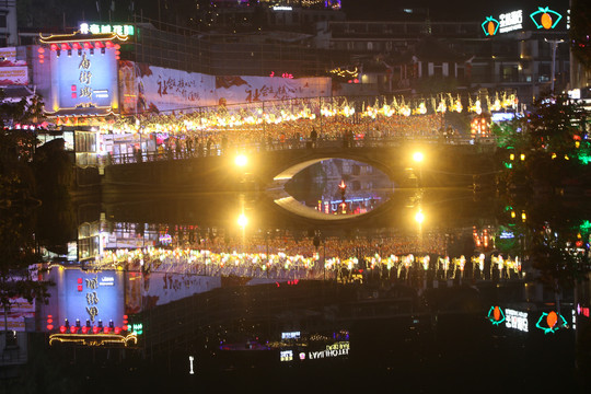 阳朔西街夜景