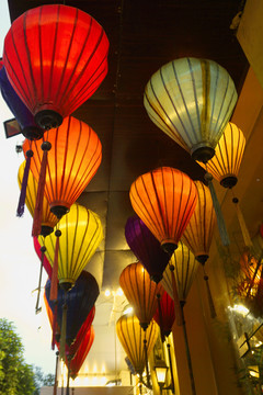 越南餐厅民俗特色灯笼装饰