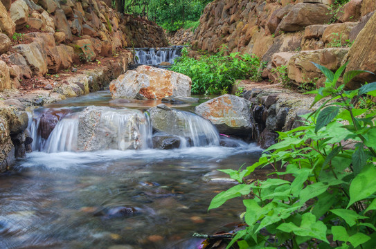 小河淌水