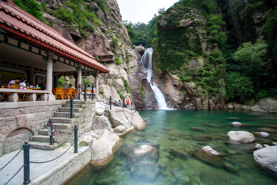 青岛崂山北九水潮音瀑