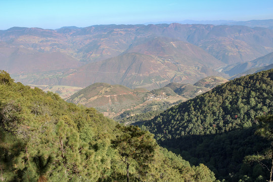 腊勐松山