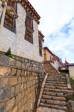 松赞林寺