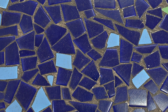 蓝色陶瓷碎片马赛克墙面