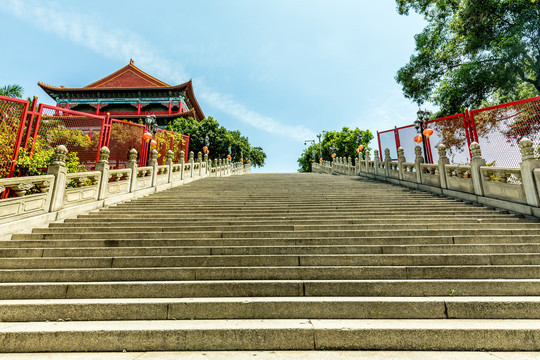 广州市莲花山风景区莲华禅寺台阶