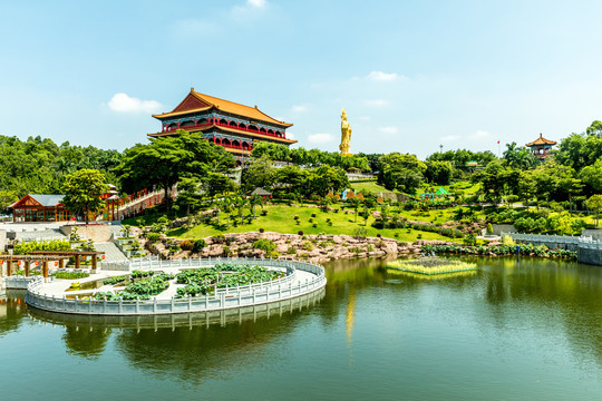 广州市莲花山风景区莲华禅寺全景