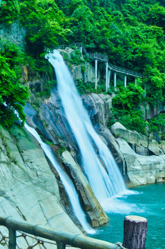 龙景峡谷十八瀑