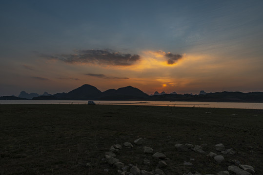 夕阳晚霞