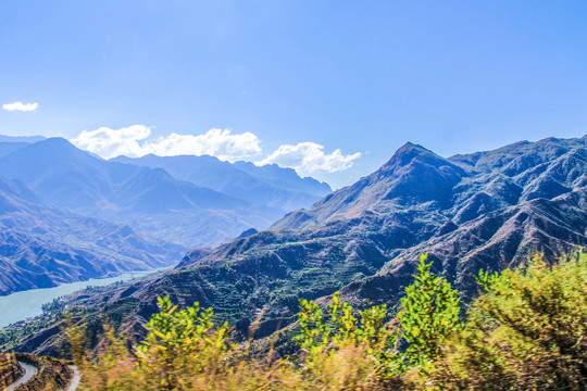 梅里十三峰