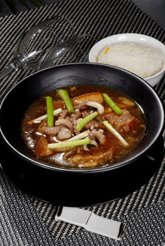 八爪鱼炖红烧肉2