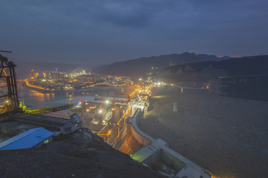 四川宜宾金沙江向家坝水电站夜景