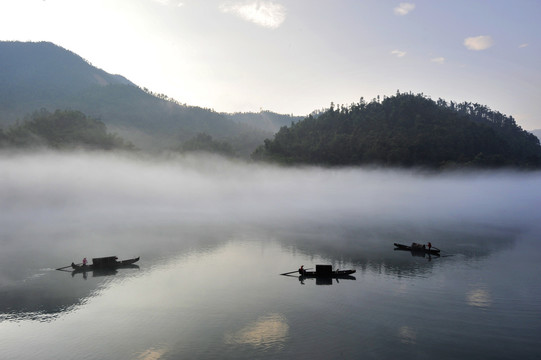 湖南小东江