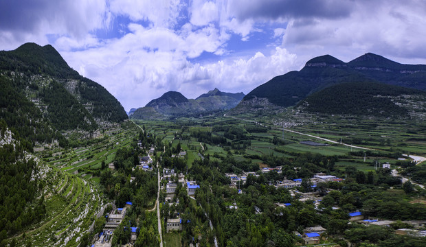 平阴丁泉村