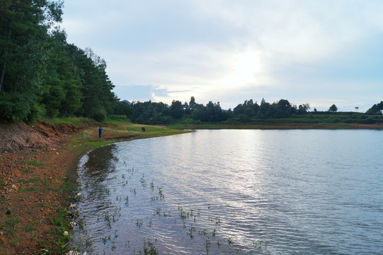 高山平湖念湖