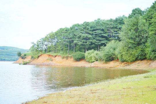 高山平湖