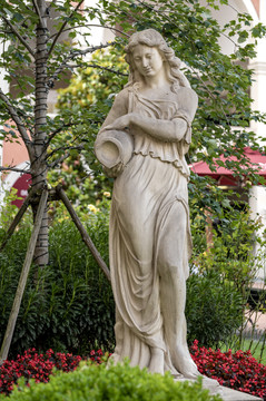欧洲女神雕塑