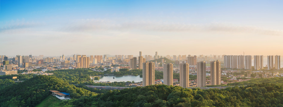 俯瞰中国江苏江阴城市风光全景