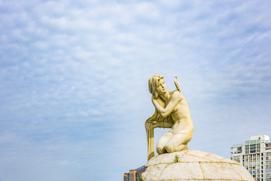 厦门白鹭洲公园女神雕像
