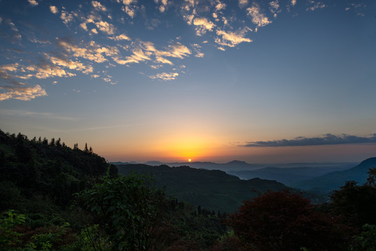 夕阳晚霞背景