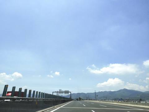 马路