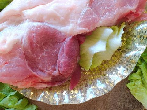 新鲜猪肉