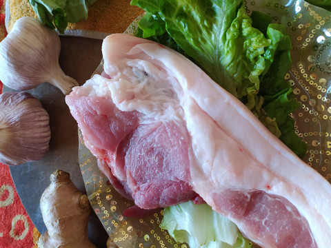 新鲜猪肉