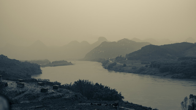 水墨山水