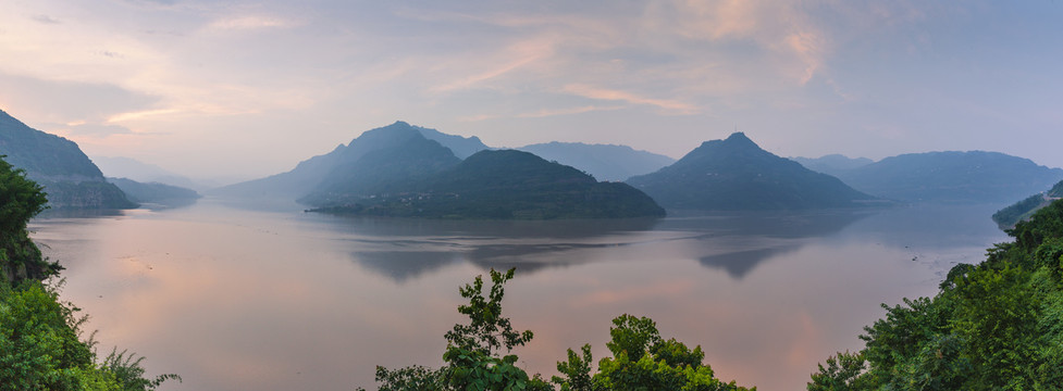 宜宾金沙江向家坝库区山水风光