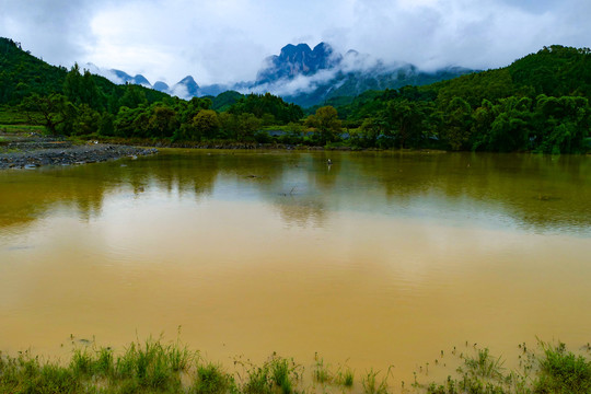 南丹山雾海风光