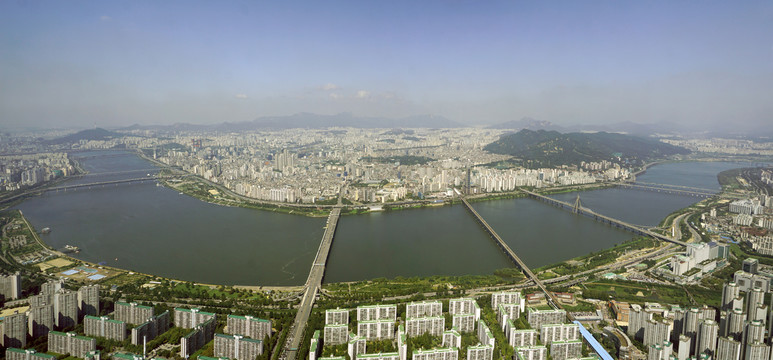 韩国首尔汉江及路桥