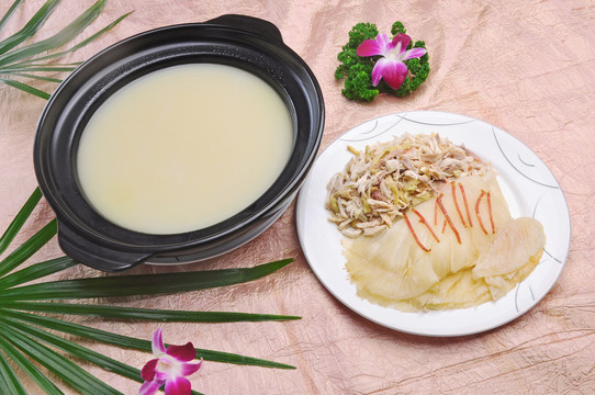 鸡煲翅