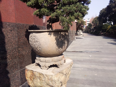 仿古花坛