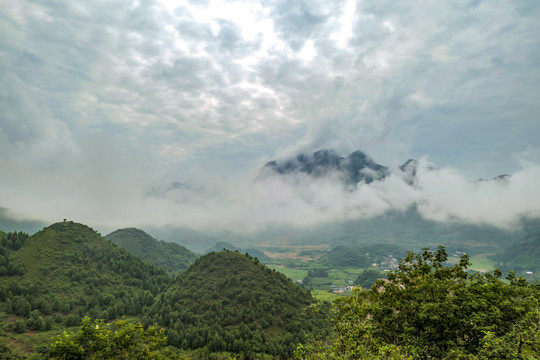 南丹山雾海风光