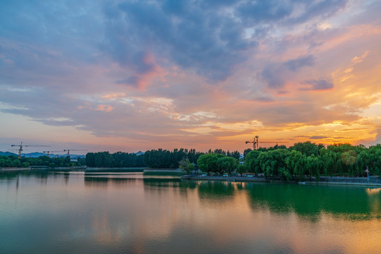 青州南阳湖晚霞风景