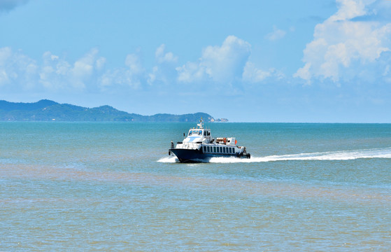 海岛轮渡