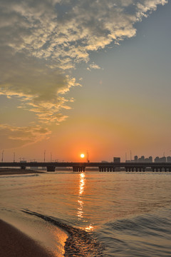 夕阳晚霞海滨