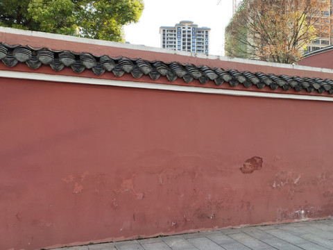 红墙