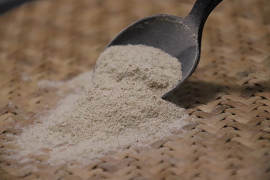 撒作料的撒料罐烧烤粉